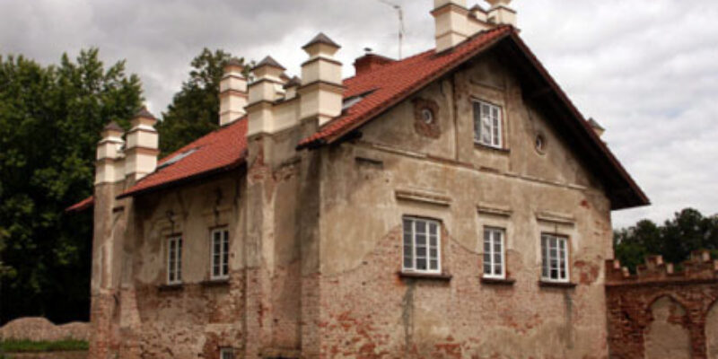 Aštriosios Kirsnos dvaras