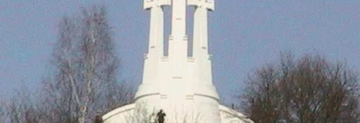Trijų kryžių paminklas